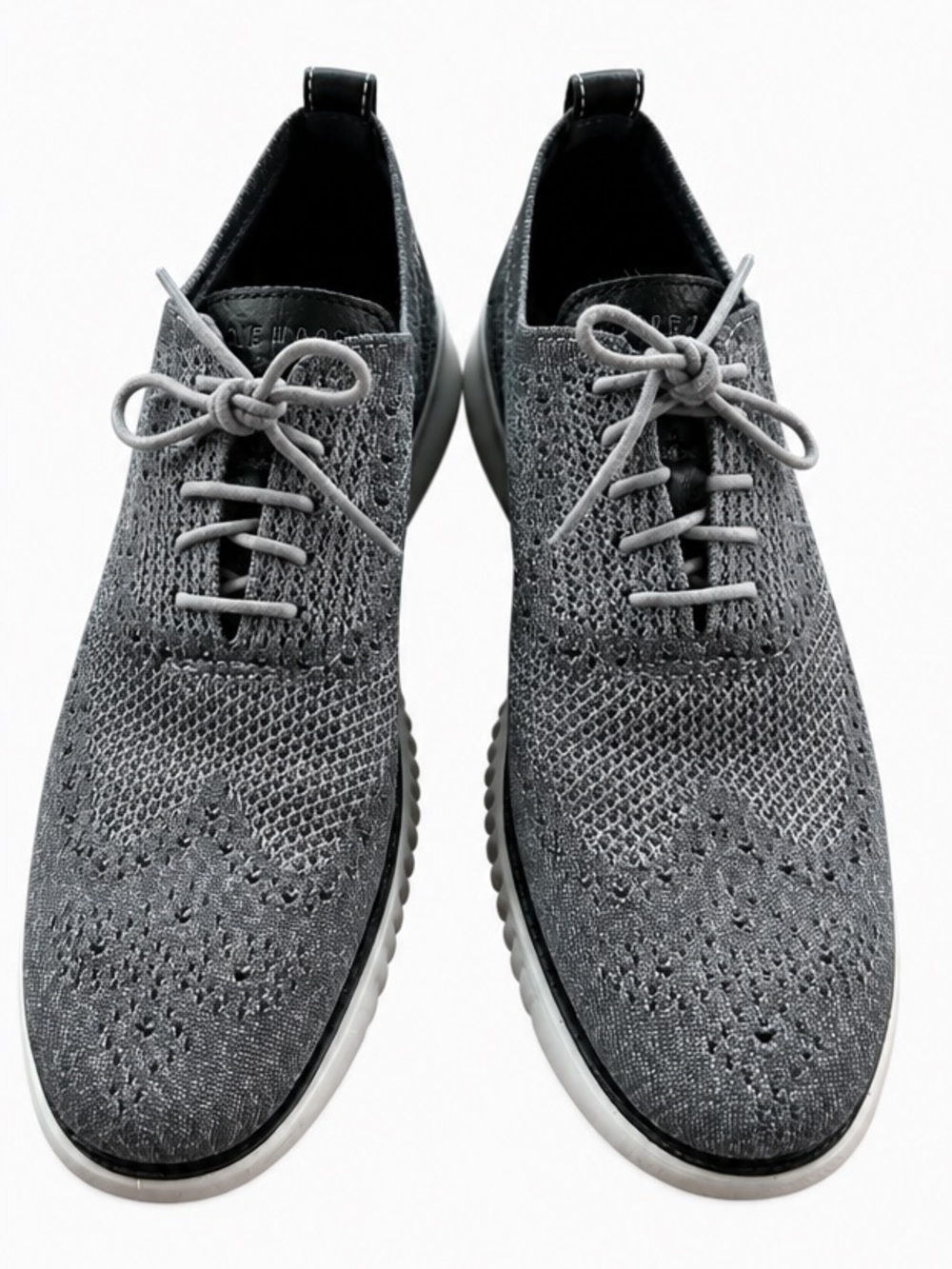 Cole Haan Zerogrande Wingtip Oxford Men’s Size 8.5. Gently worn.